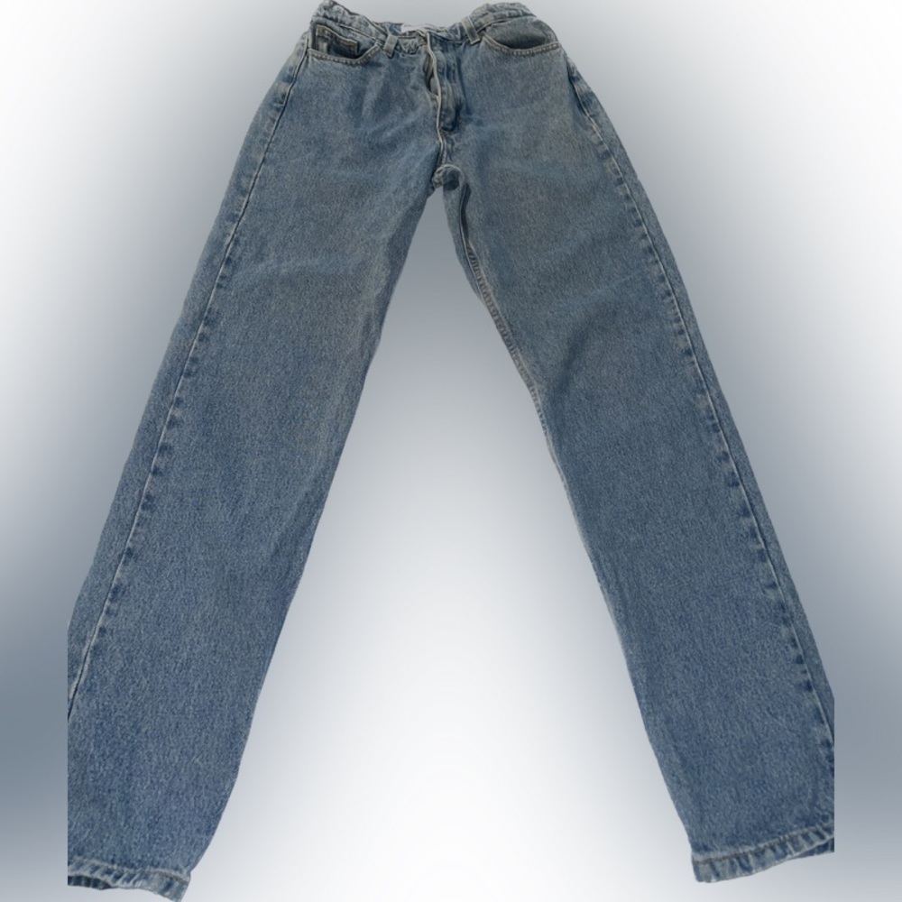 BDG , 27 w 29 L , blue jeans